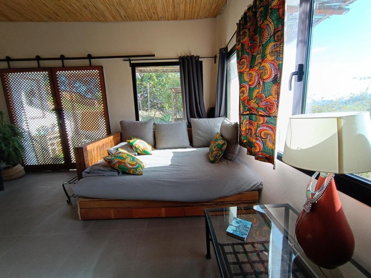 The African House Tolox Eksteriør billede